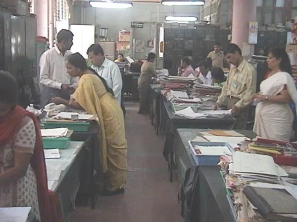 Students studying in the TNMC library